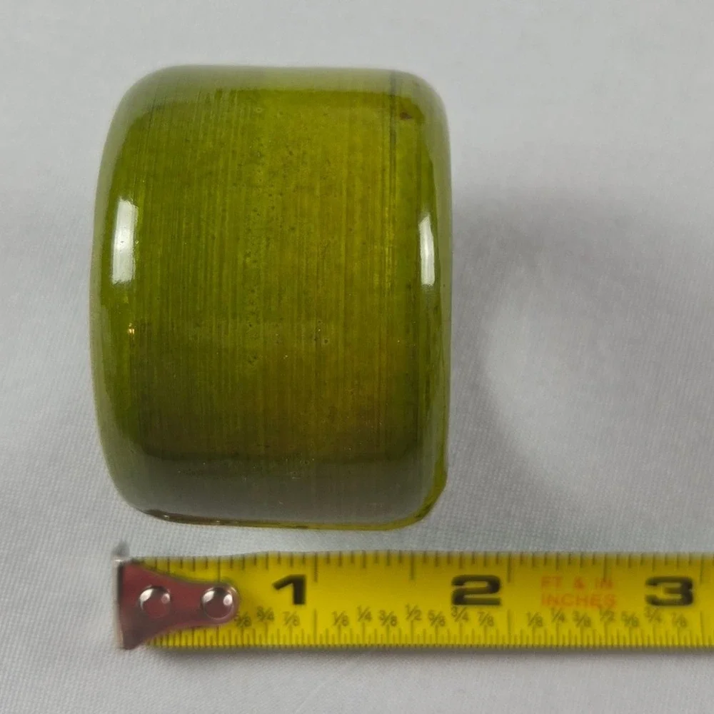 Vintage Set of 4 Olive Green Wooden Napkin Rings Mid Century Modern MCM